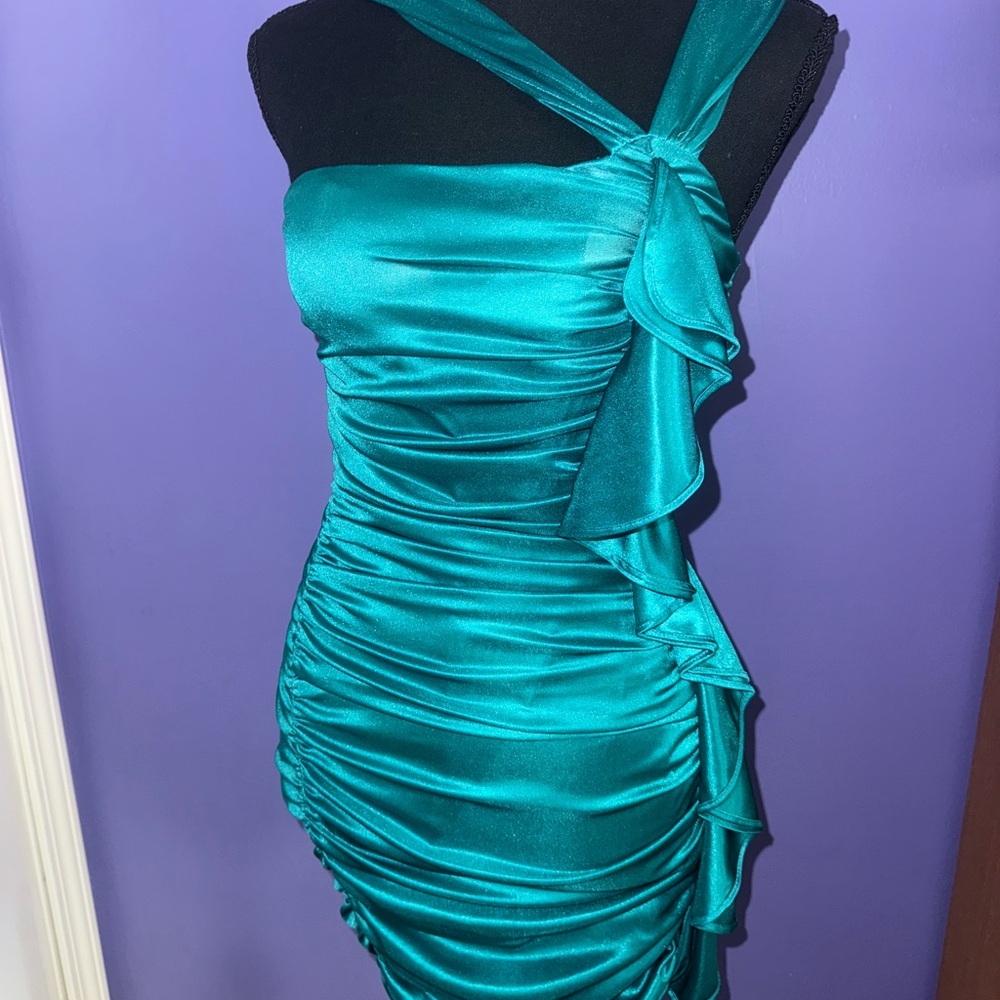 Elegant Teal Ruched Dress